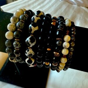 Natural Stone Bracelet Set 8 Pieces Onyx Tiger Eye Agate Howlite